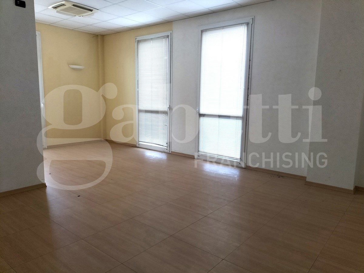 Ufficio ristrutturato a Rovigo