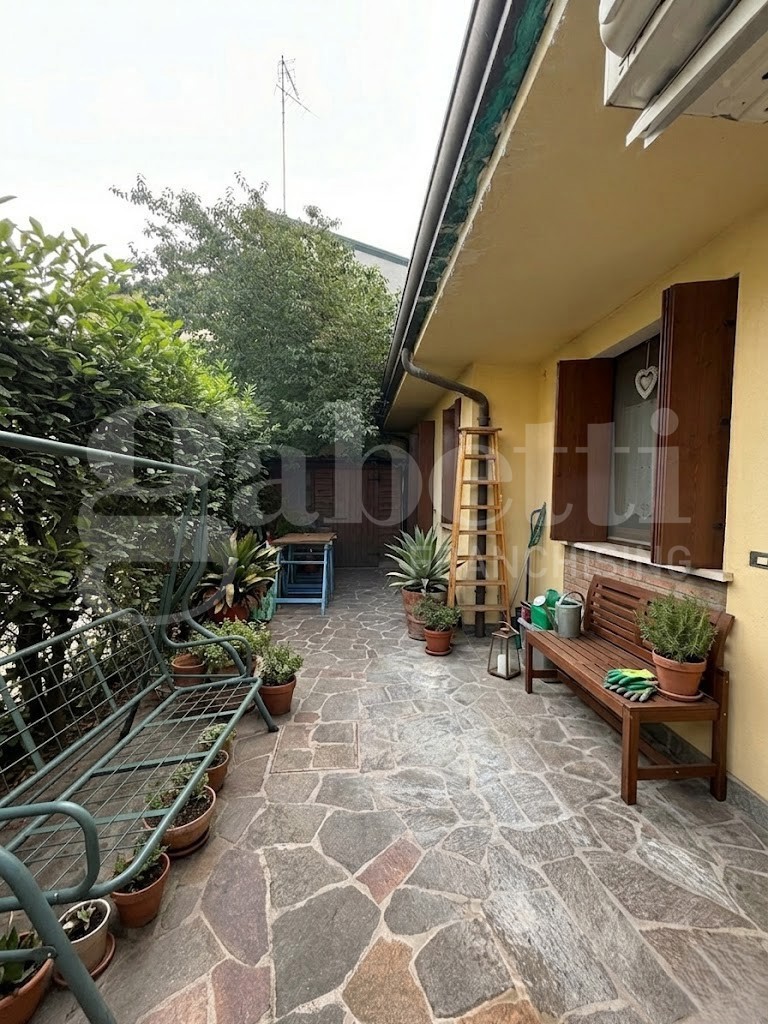 Villa Bifamiliare in vendita a Rovigo