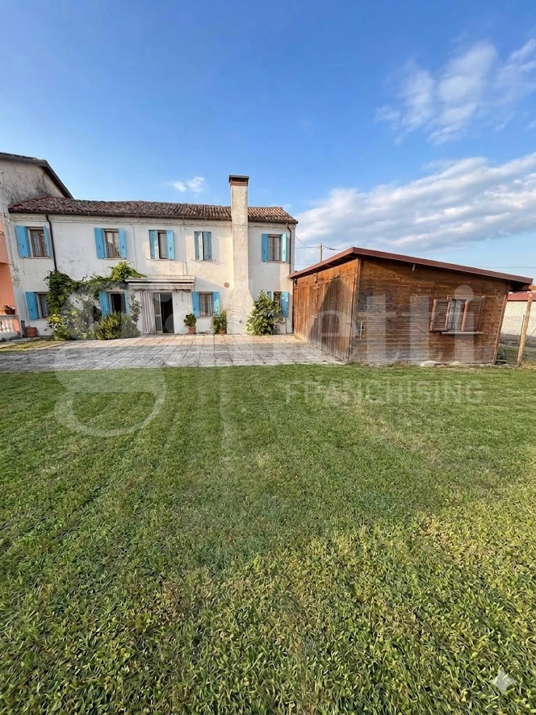 Casa indipendente con giardino a Ceregnano