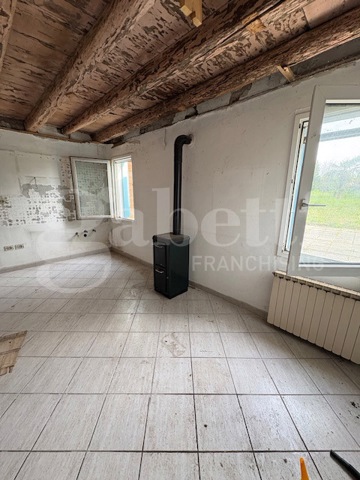 Casa indipendente con giardino a Ceregnano