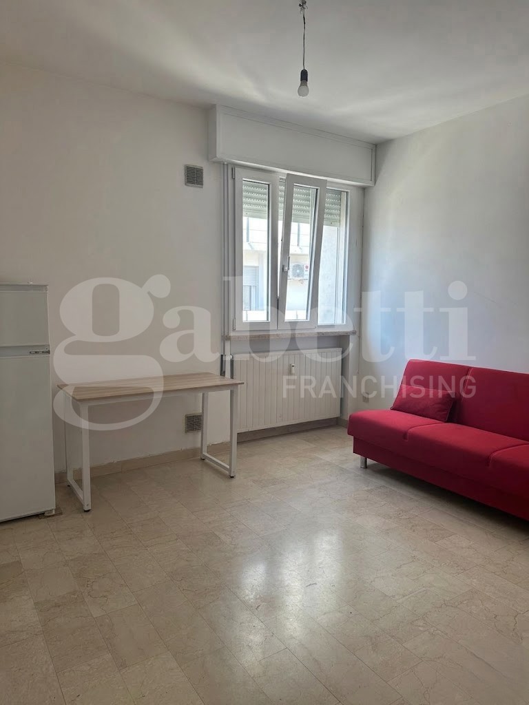 Bilocale arredato in affitto a Rovigo