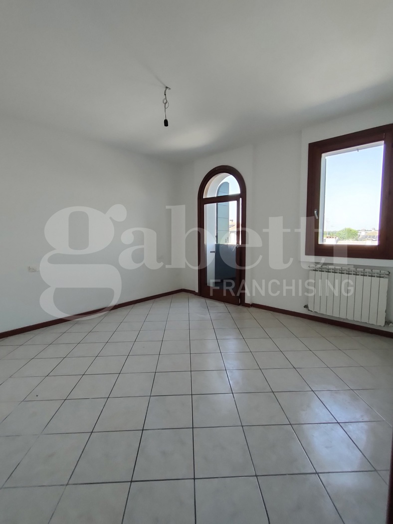 Bilocale in vendita a Gavello