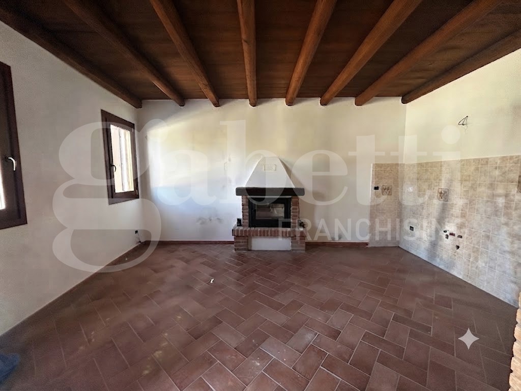Casa indipendente ristrutturata a Ceregnano