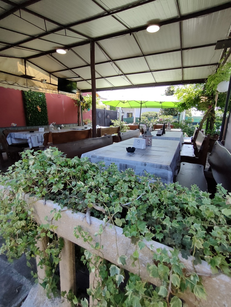 Attivit� commerciale Ristorante e pizzeria in vendita a Ceregnano
