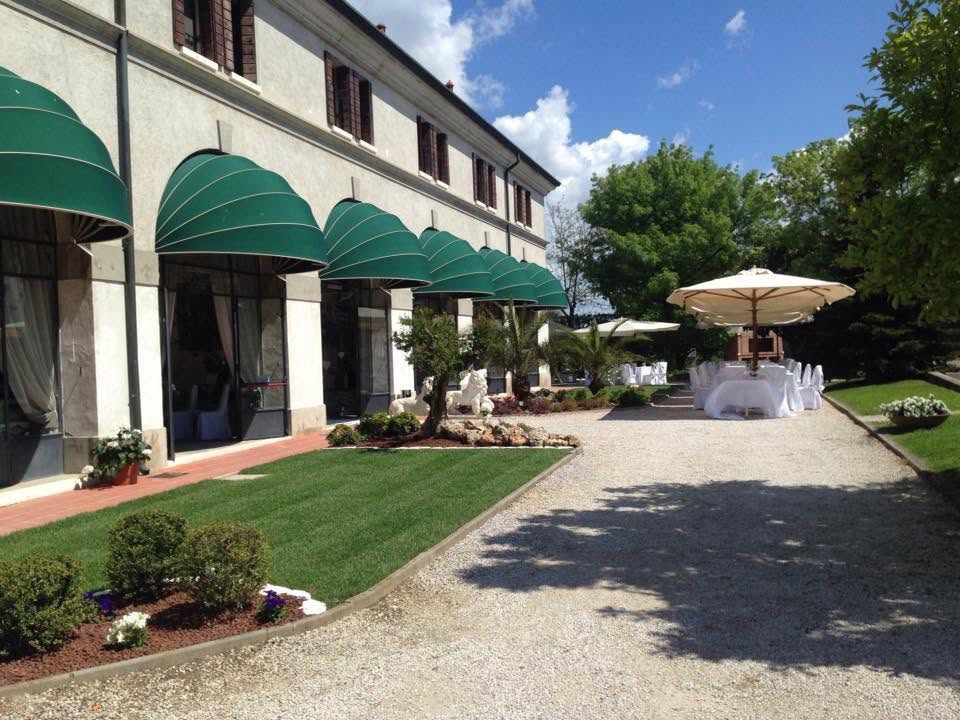 Attivit� commerciale Ristorante e pizzeria in vendita a Villadose