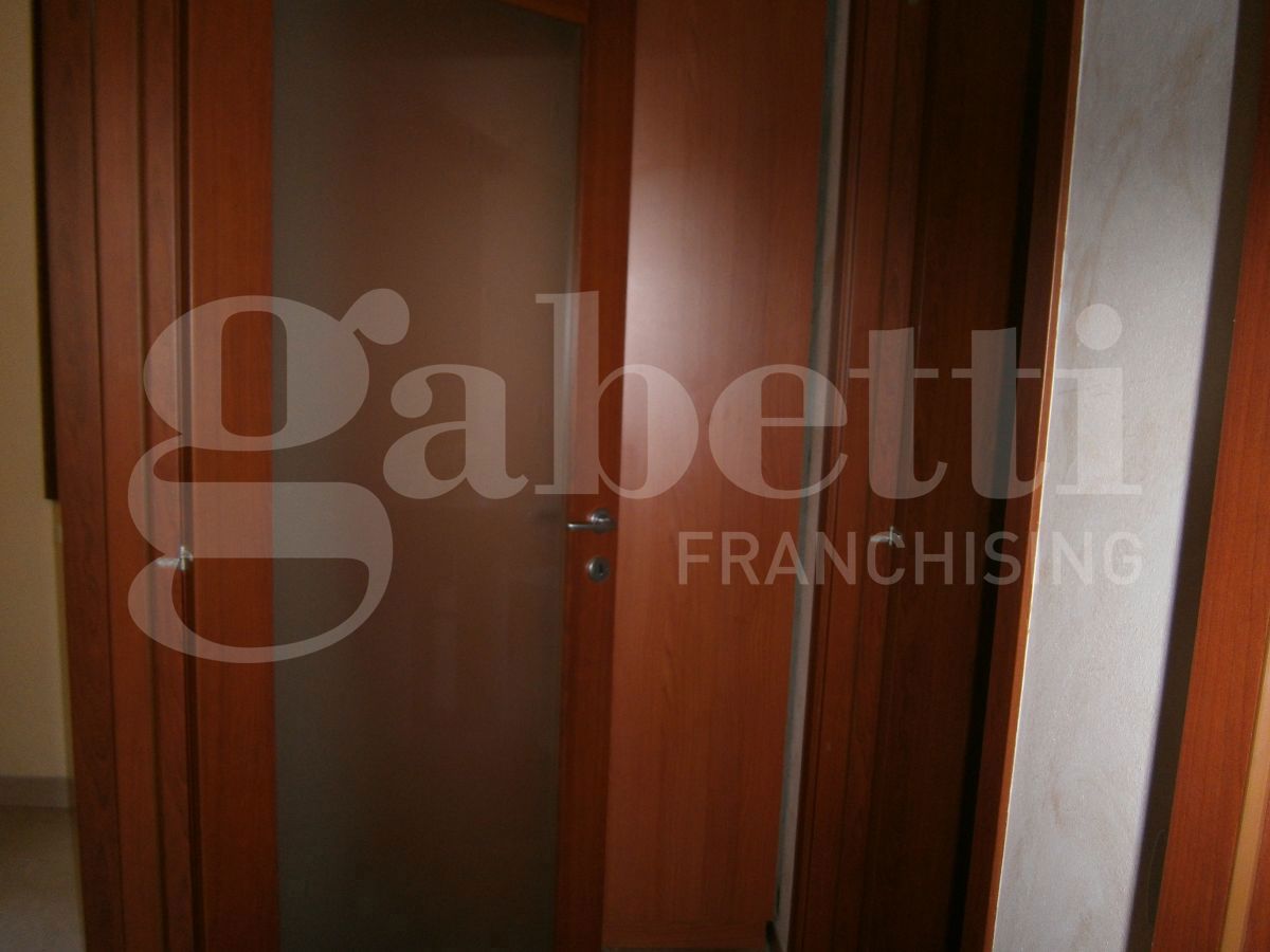 Bilocale arredato in affitto a Rovigo
