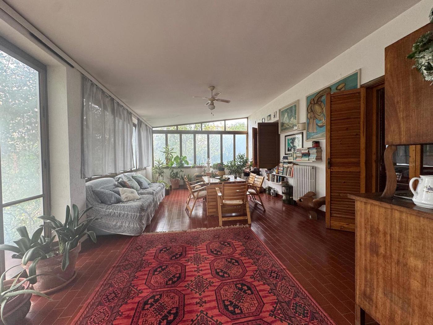 Villa con giardino a Leporano