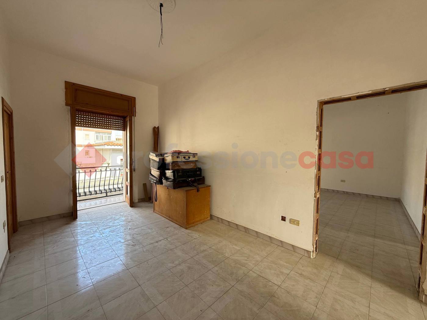 Trilocale da ristrutturare a Pulsano