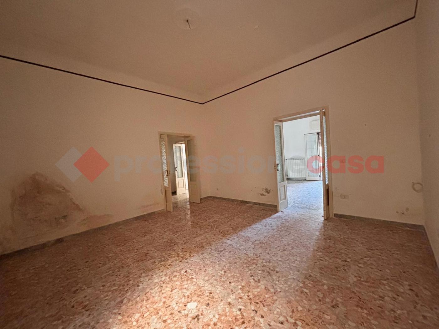 Casa indipendente con giardino a Roccaforzata