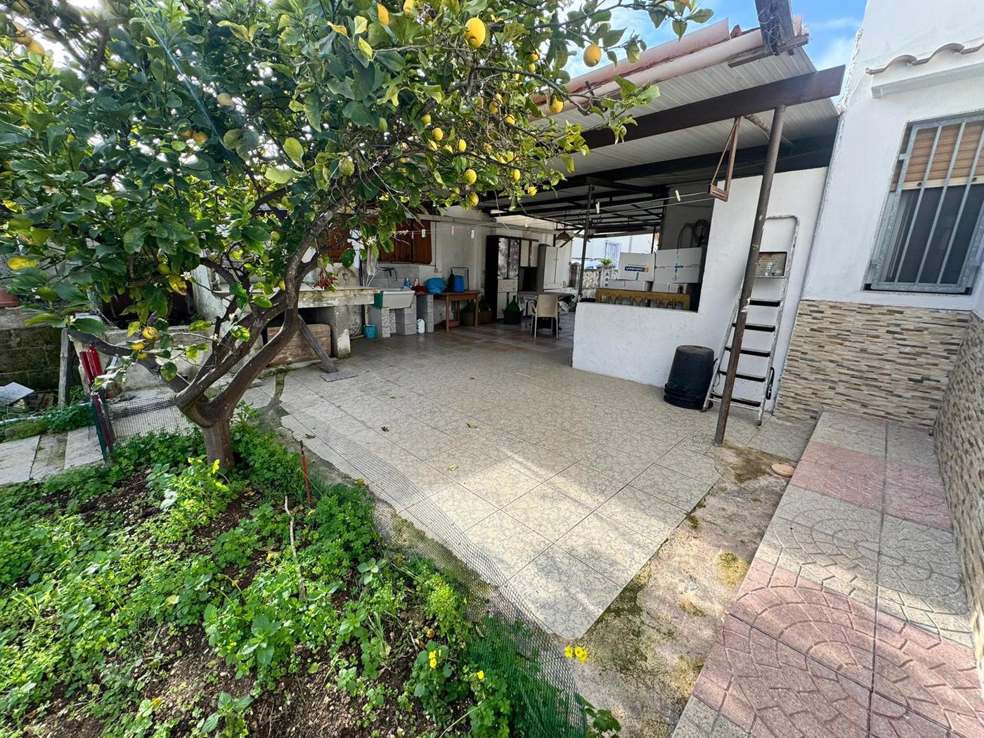 Villa Bifamiliare con giardino a Leporano