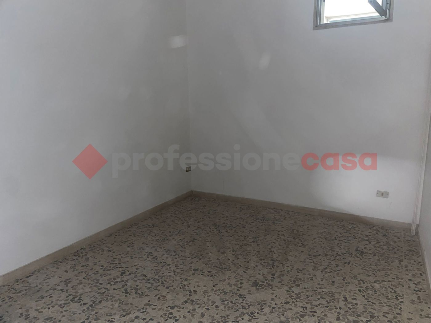 Quadrilocale in vendita a Pulsano