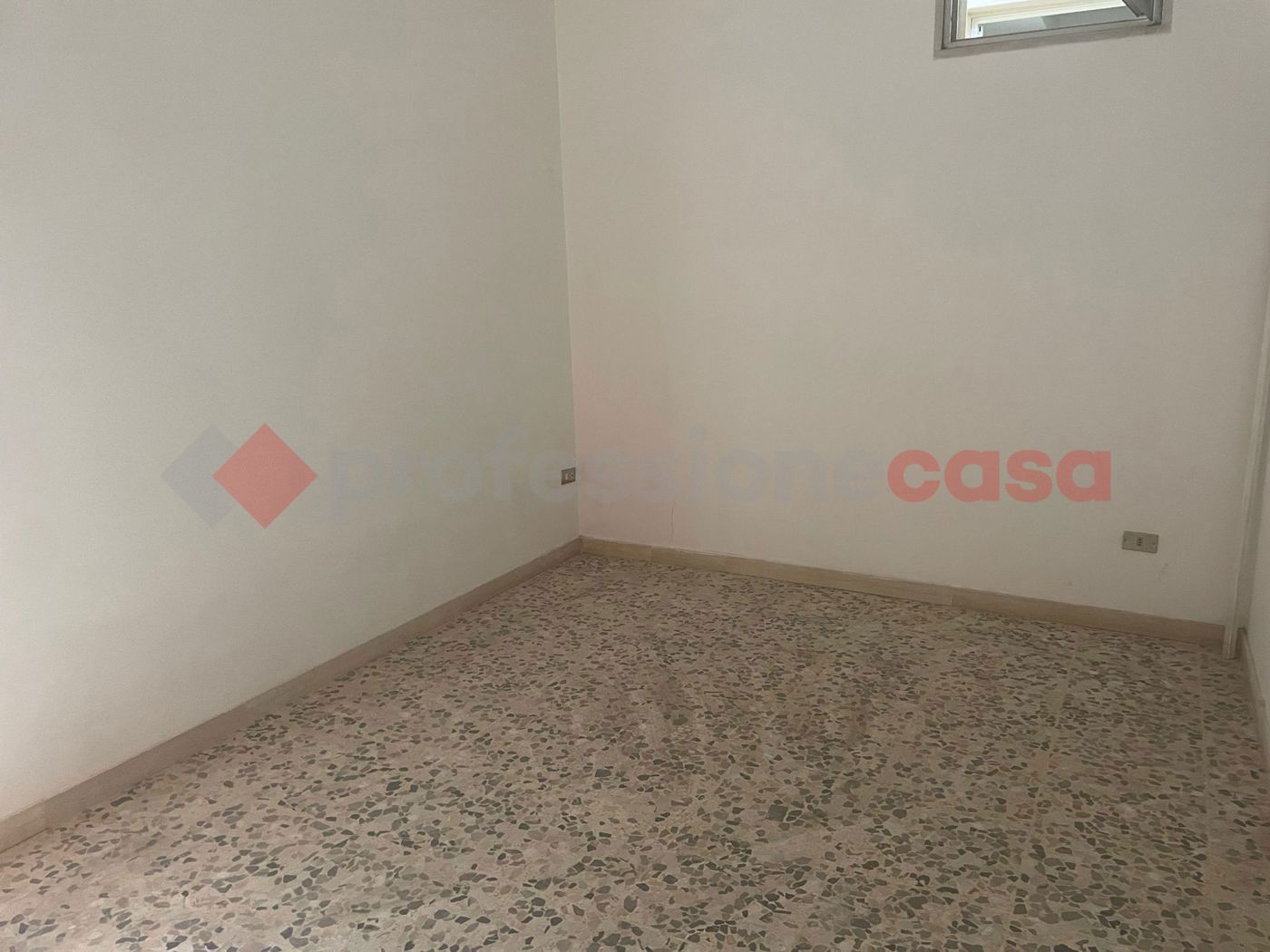 Quadrilocale in vendita a Pulsano