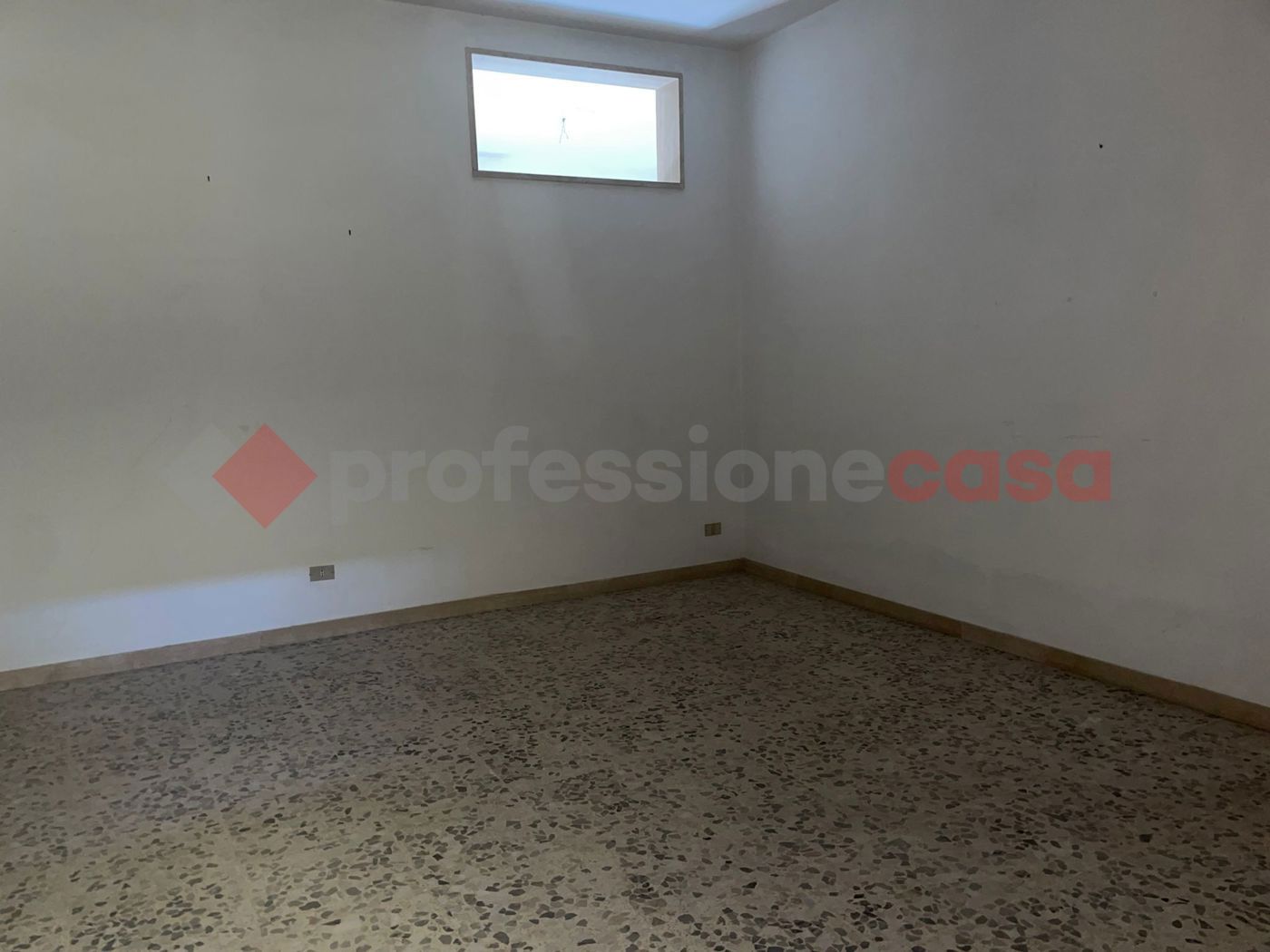 Quadrilocale in vendita a Pulsano