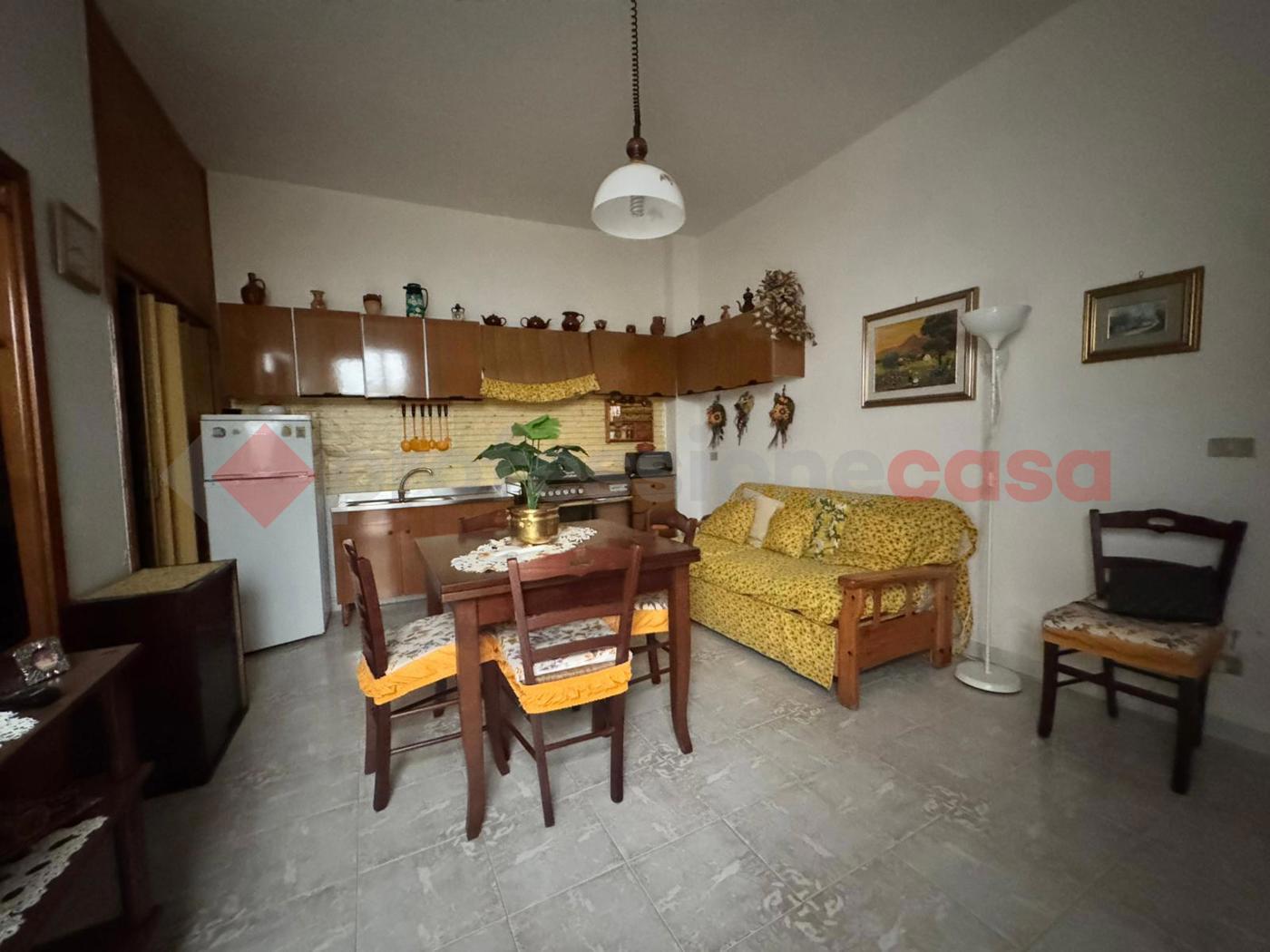 Quadrilocale con giardino a Leporano