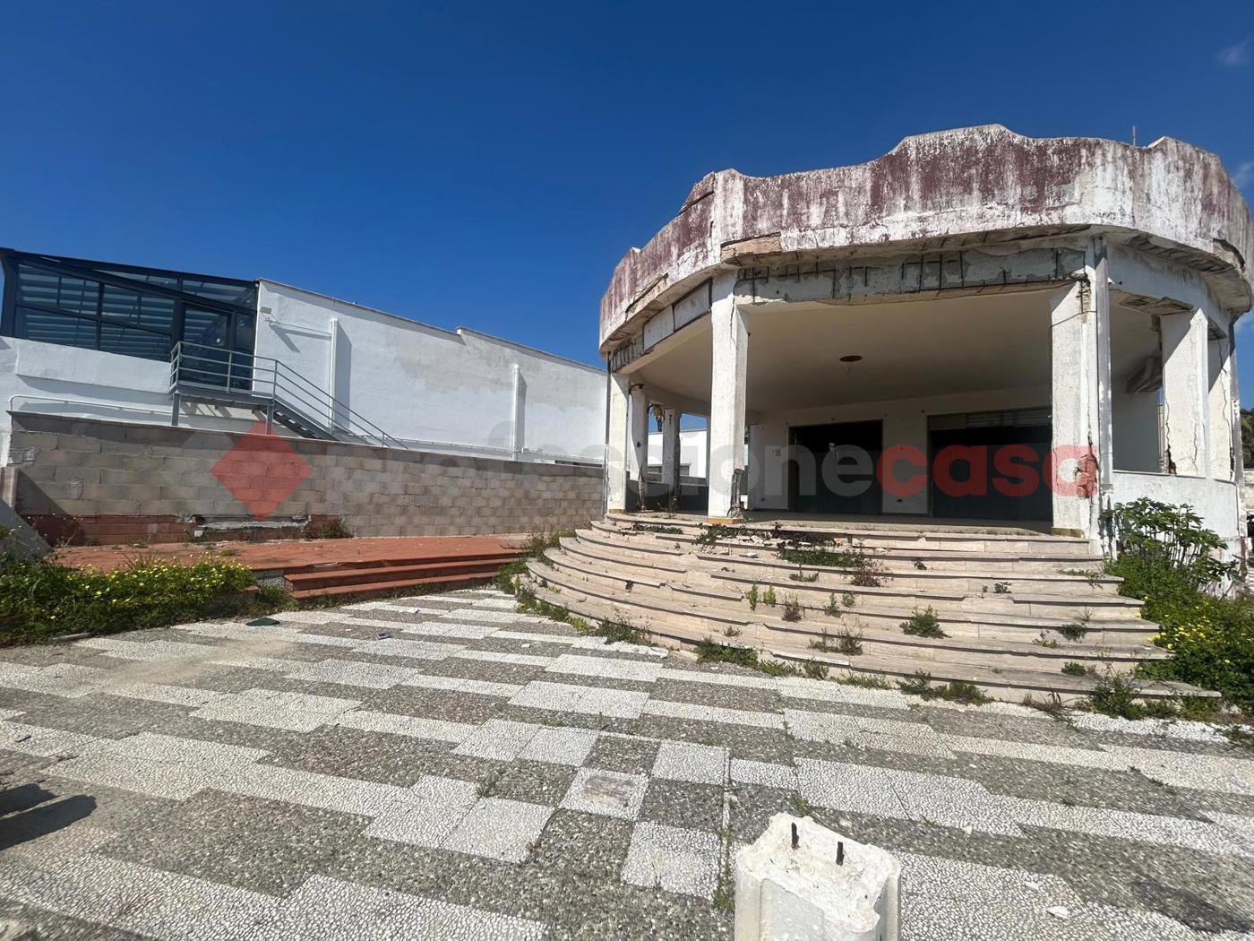 Villa con giardino a Pulsano