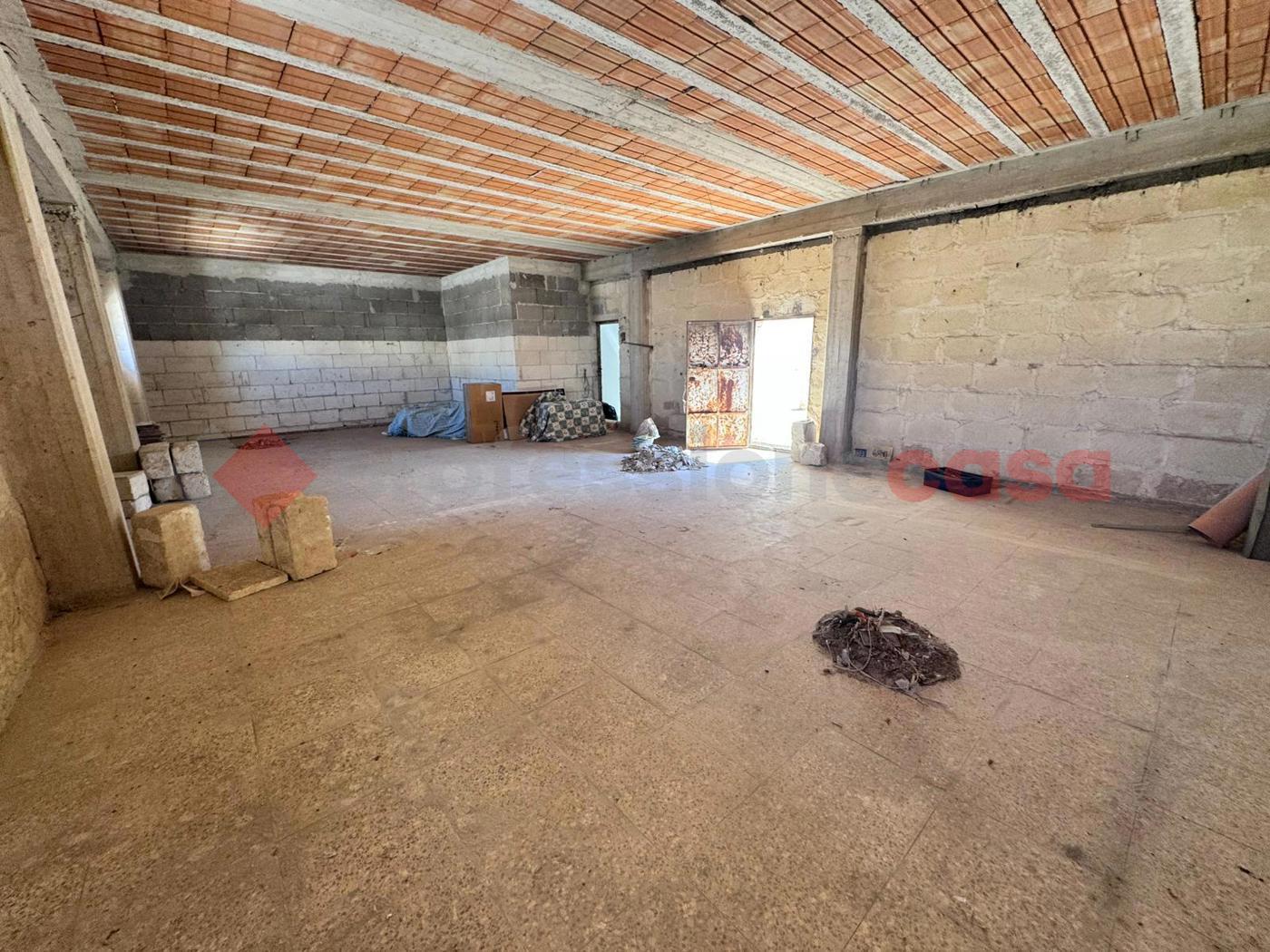 Monolocale con giardino a Faggiano