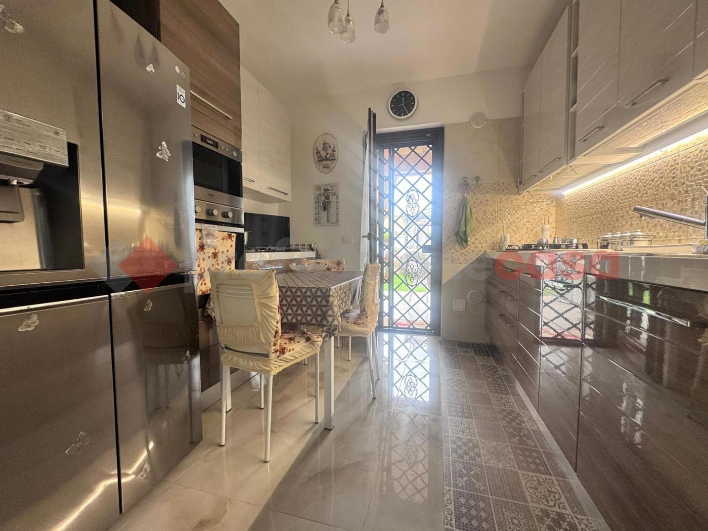Villa con giardino a Leporano