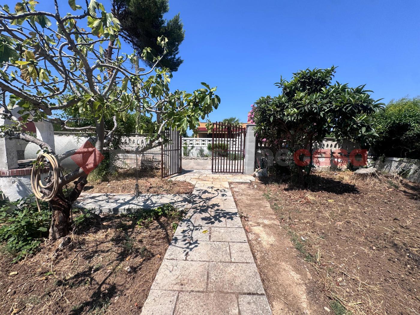 Villa con giardino a Pulsano