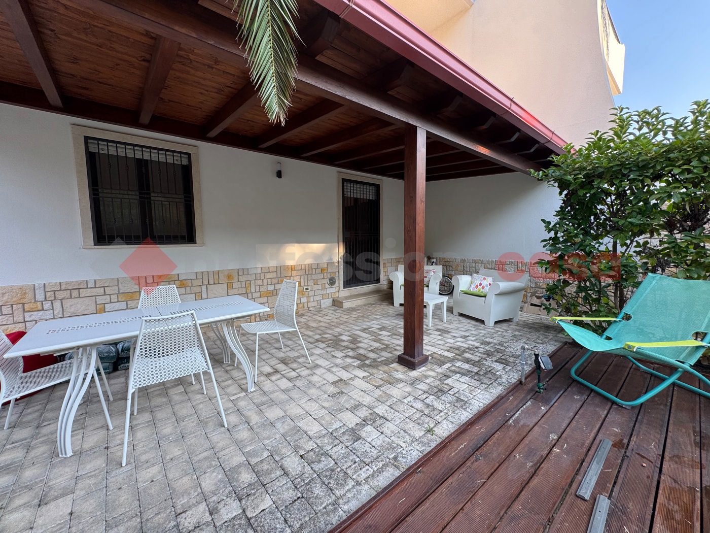 Villa con giardino a Pulsano