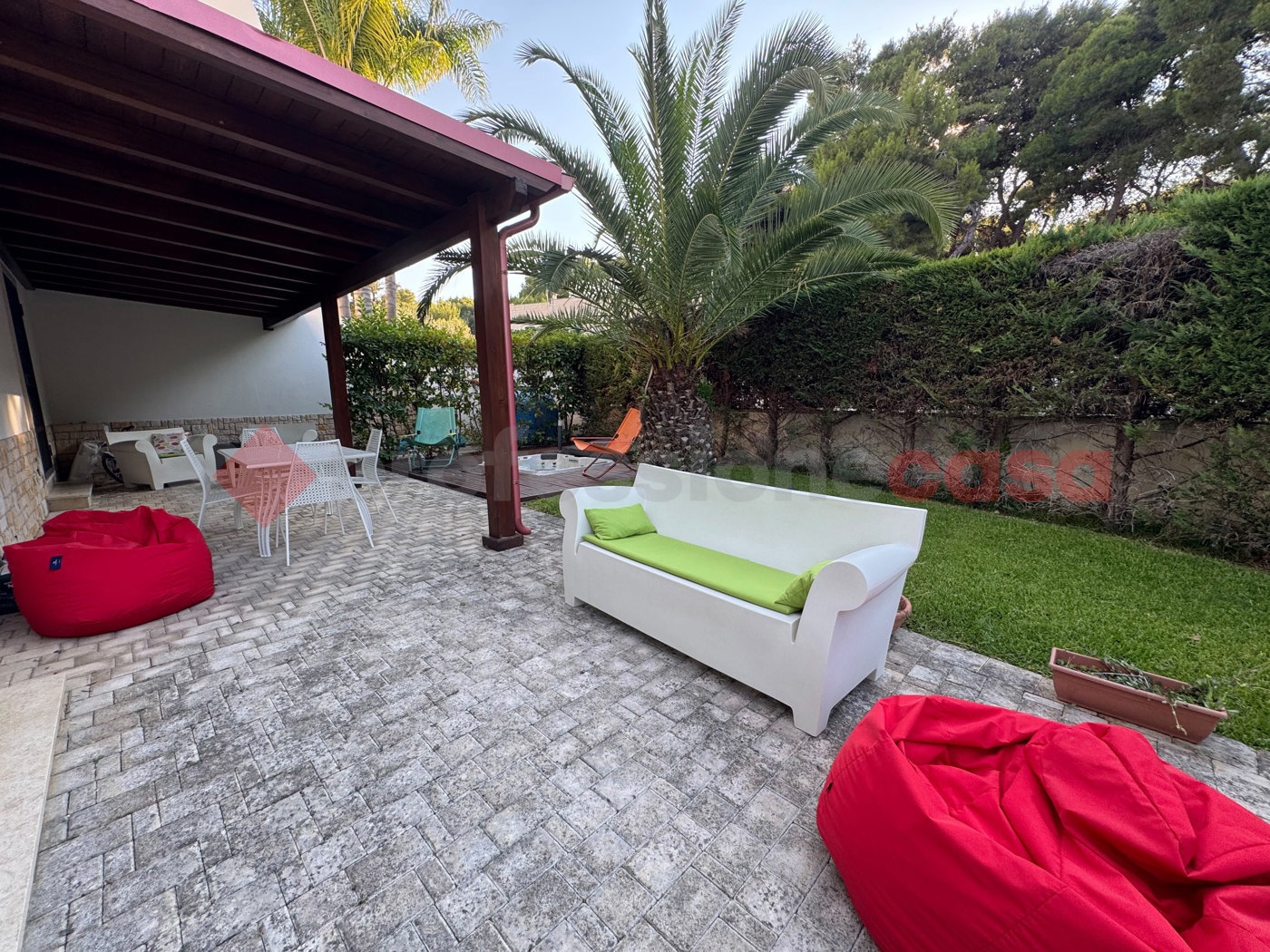 Villa con giardino a Pulsano