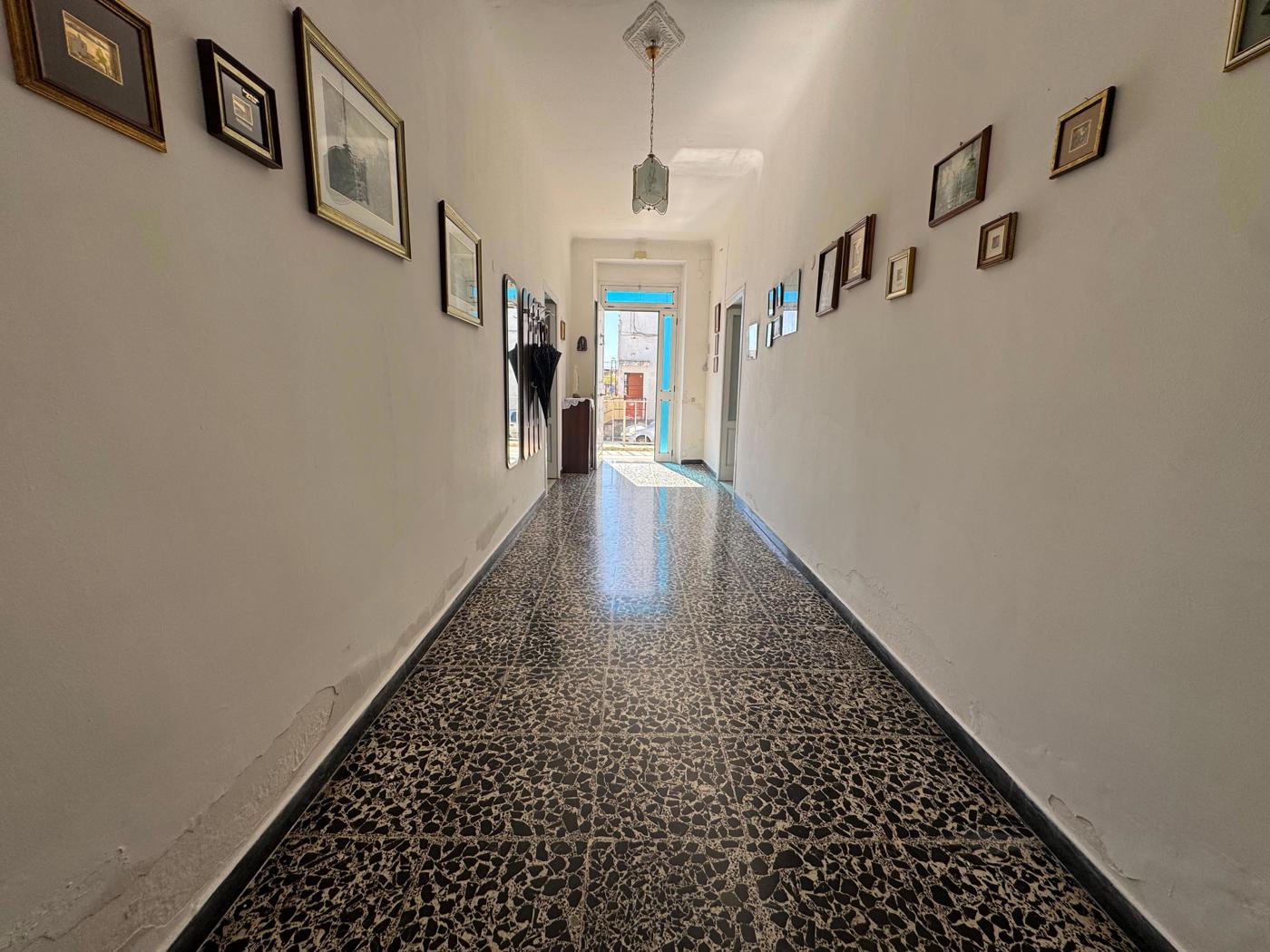 Casa indipendente in vendita a Lizzano