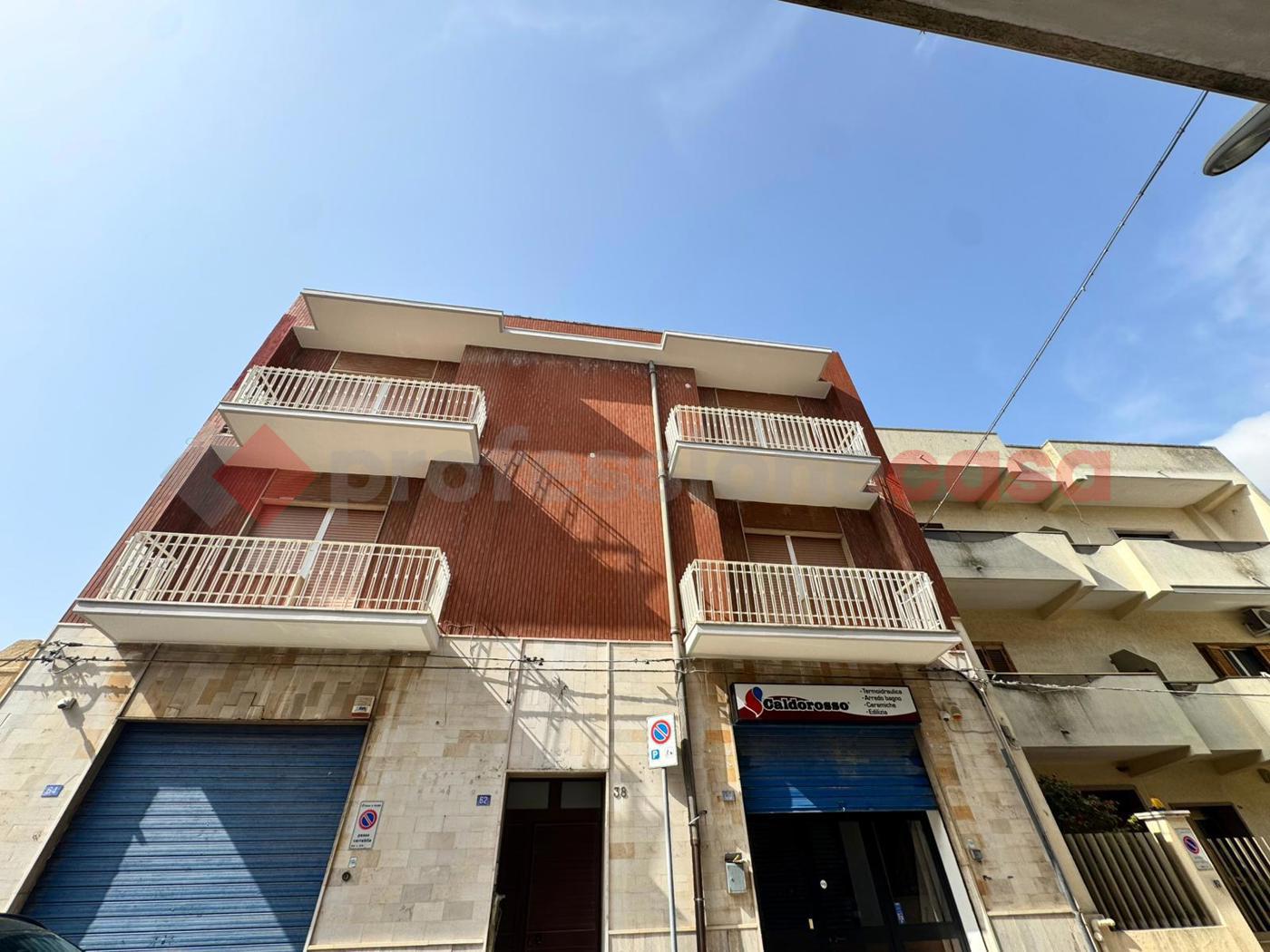 Appartamento in affitto a Pulsano