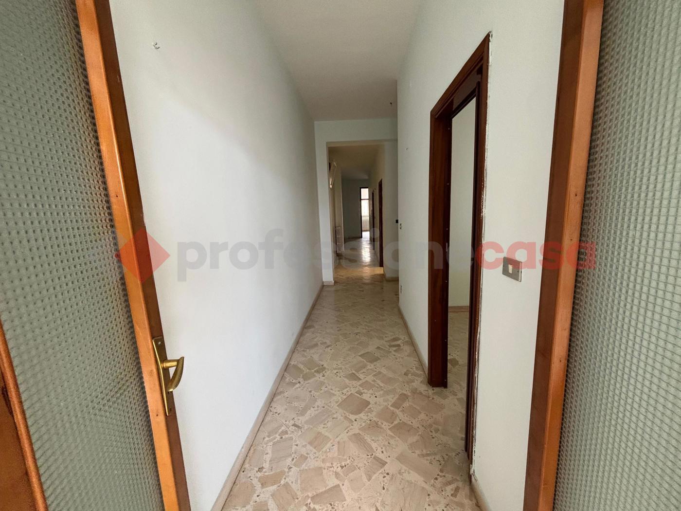 Appartamento in affitto a Pulsano