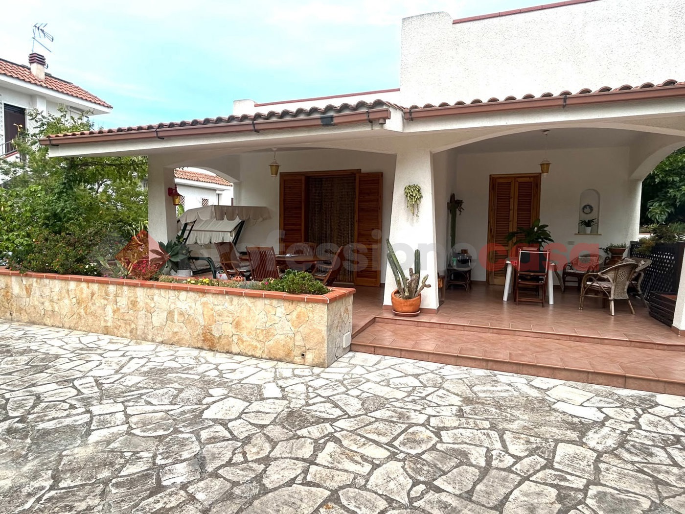 Villa con giardino a Pulsano