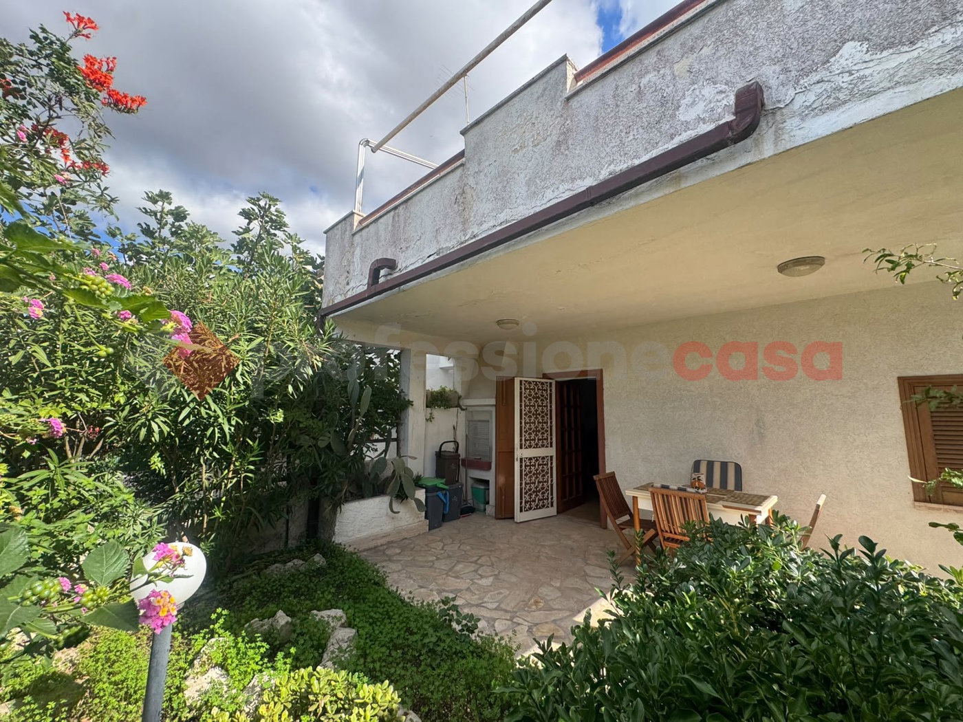 Villa con giardino a Leporano