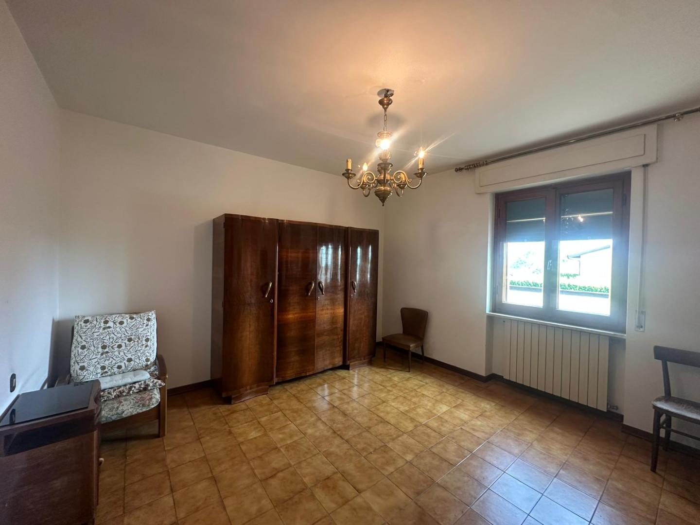 Villa con giardino, Pisa riglione oratoio