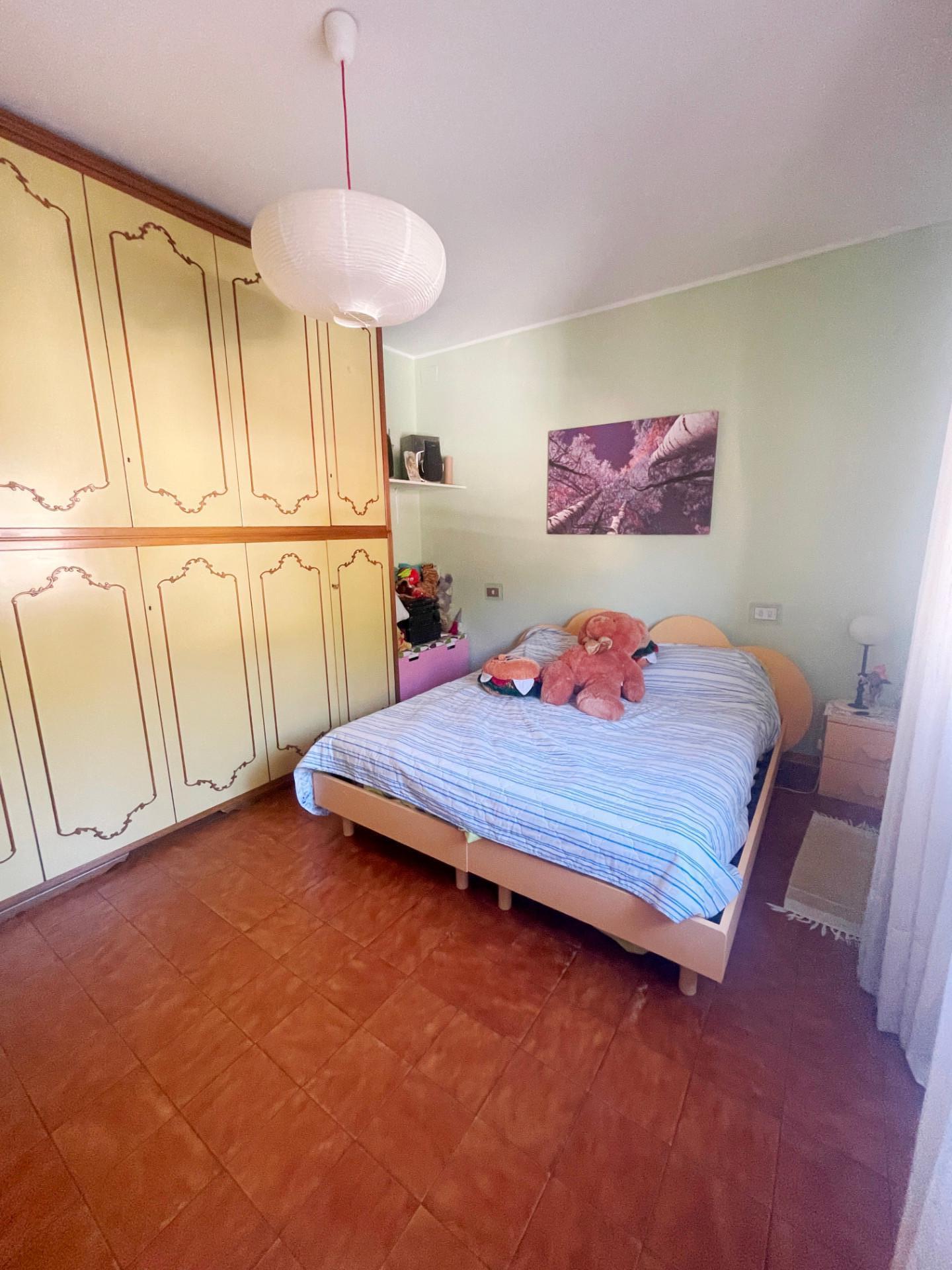 Villa Trifamiliari con giardino, Vicopisano uliveto terme