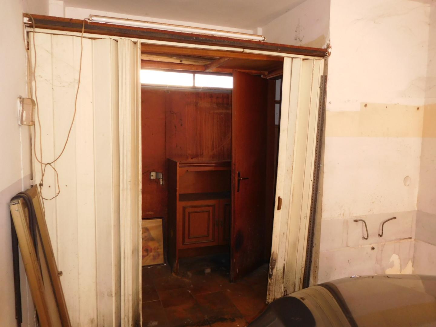 Locale commerciale in vendita, Pisa cisanello