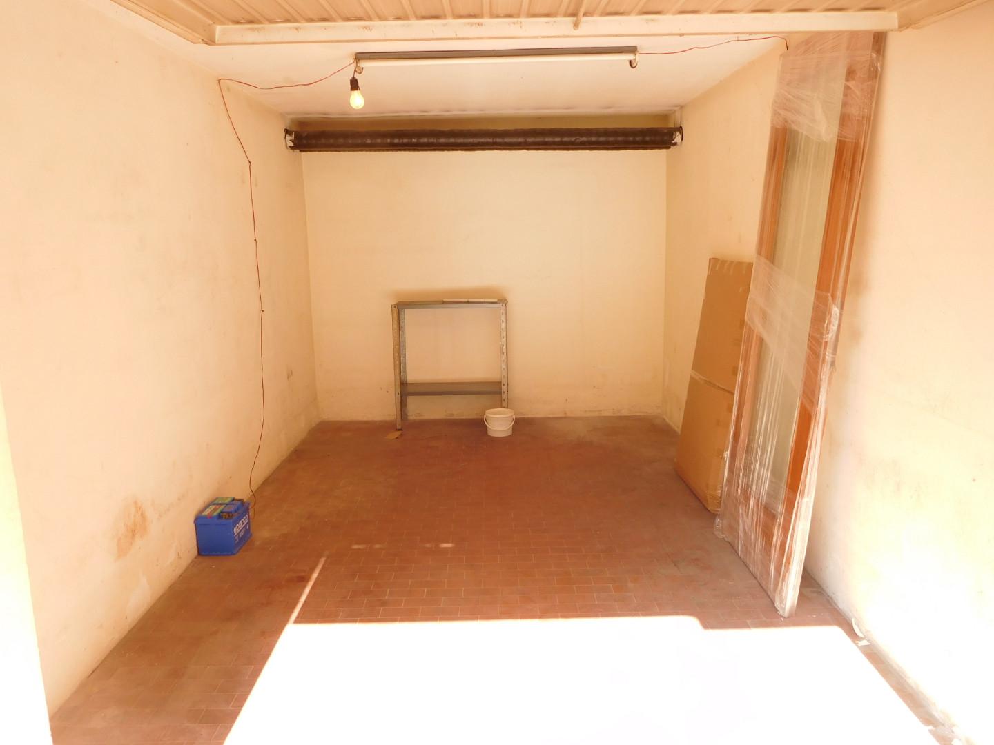 Box/Garage 15mq in vendita, Pisa cisanello