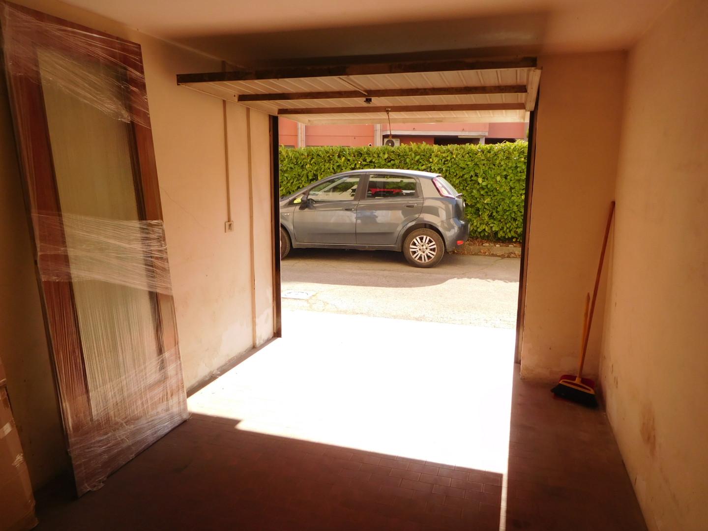 Box/Garage 15mq in vendita, Pisa cisanello