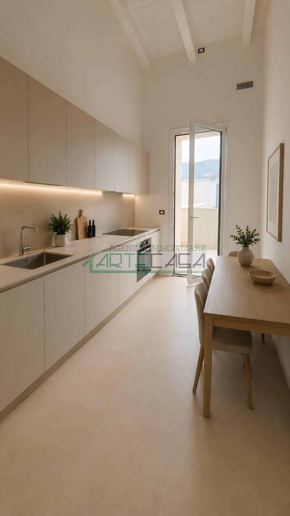 Trilocale con terrazzi a Cascina