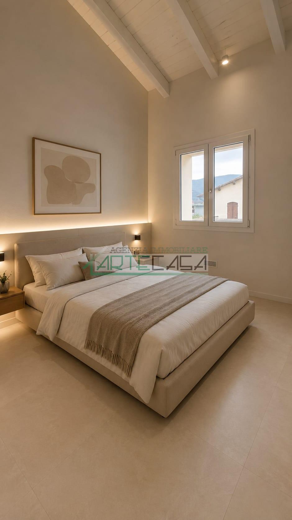 Trilocale con terrazzi a Cascina