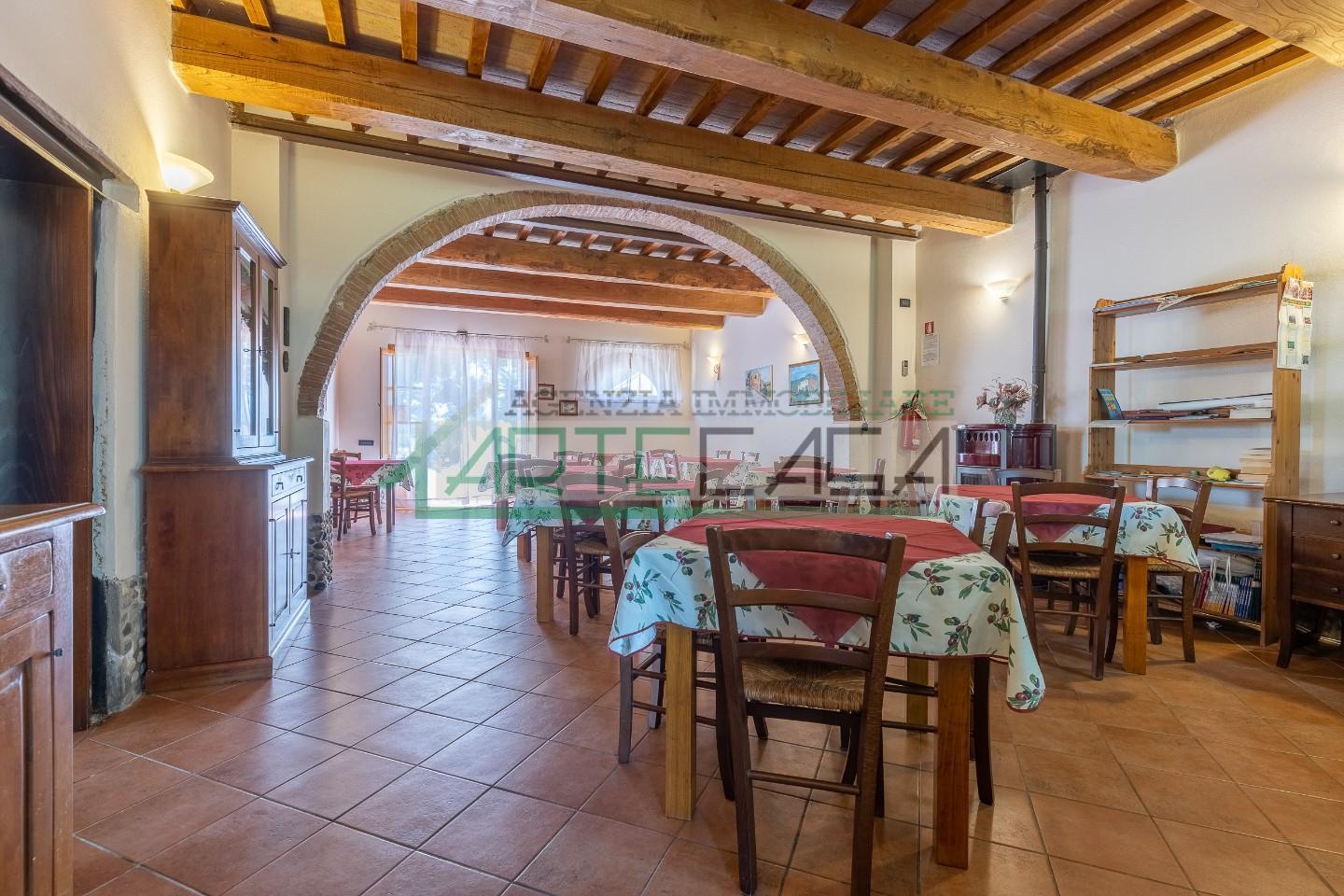 Villa con giardino a Vicopisano