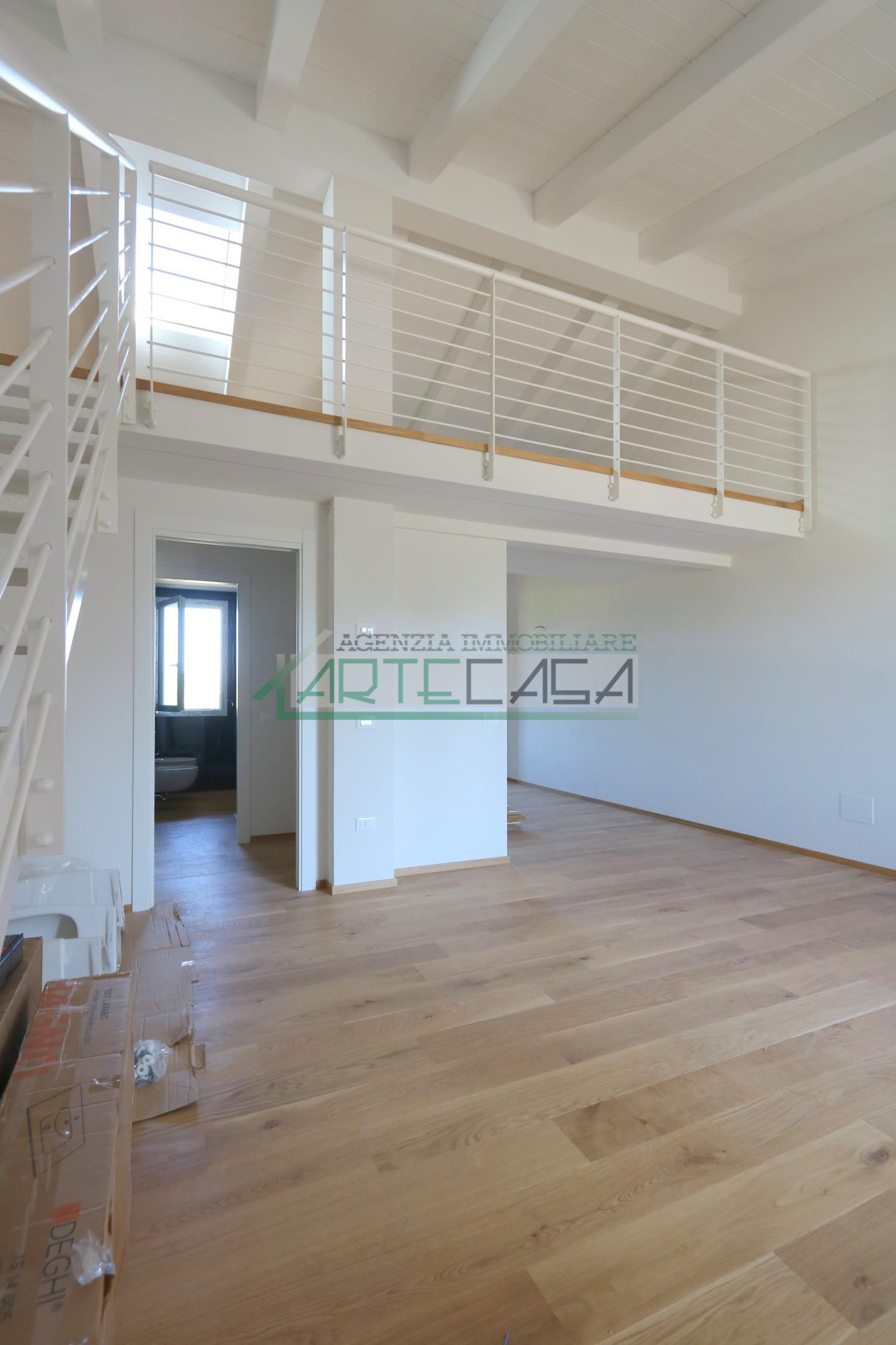 Quadrilocale con giardino, Calcinaia fornacette