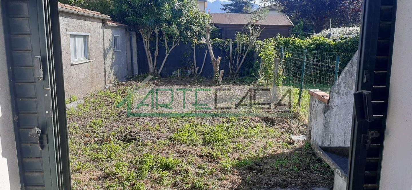 Casa indipendente con giardino, Cascina pettori
