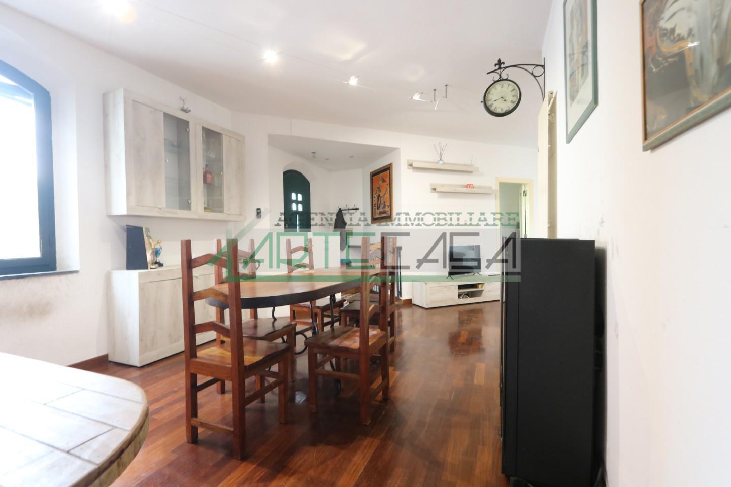 Appartamento in vendita a Cascina