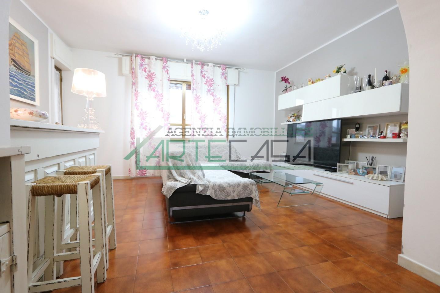 Appartamento in vendita, Buti cascine