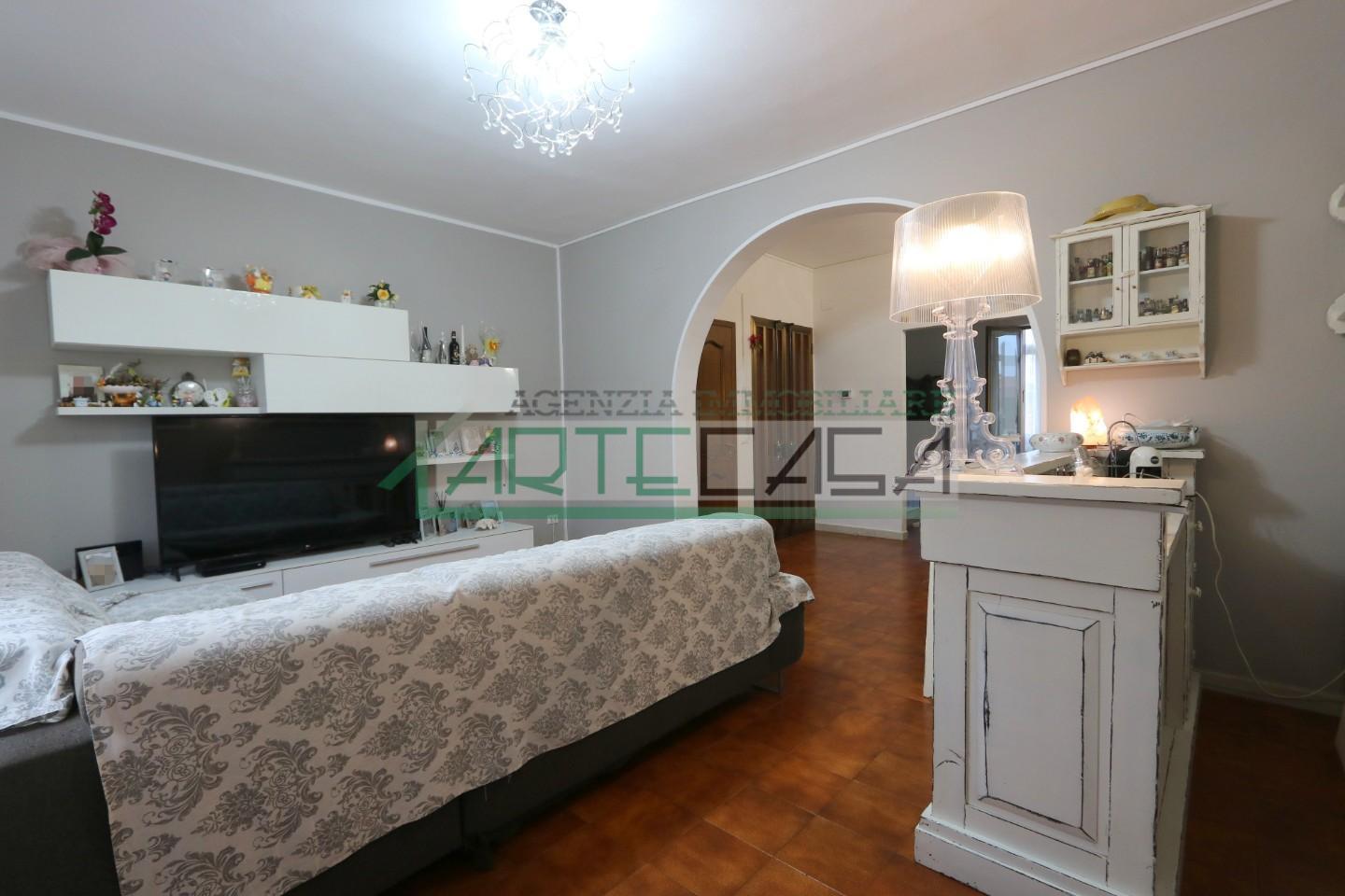 Appartamento in vendita, Buti cascine