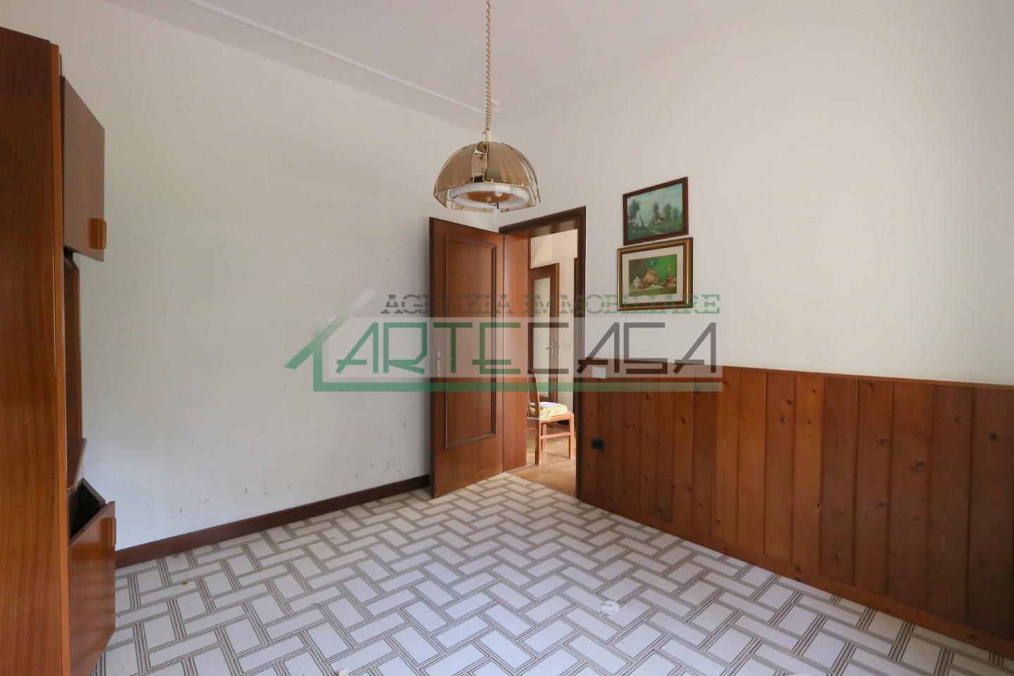 Villa con giardino, Pontedera treggiaia