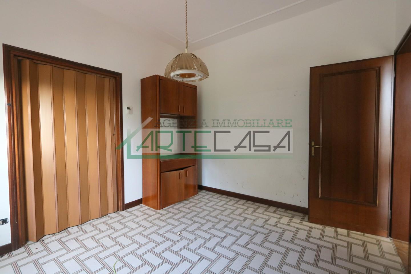 Villa con giardino, Pontedera treggiaia