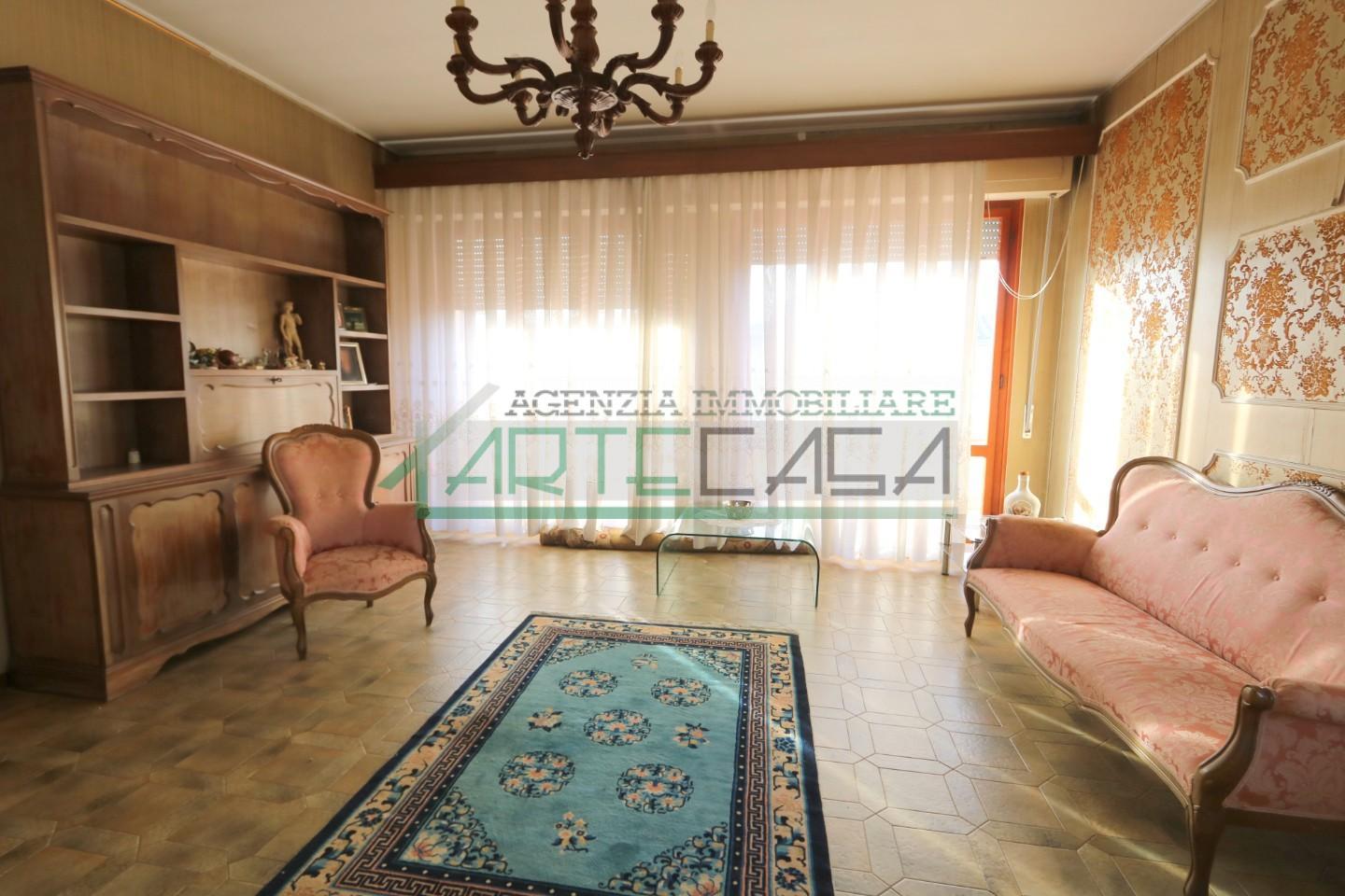 Appartamento con giardino, Cascina san benedetto a settimo