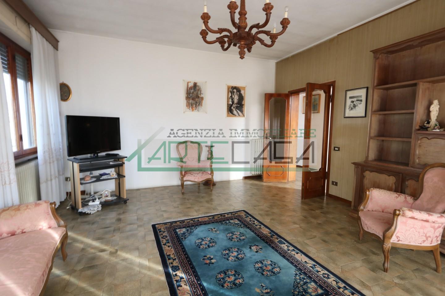 Appartamento con giardino, Cascina san benedetto a settimo