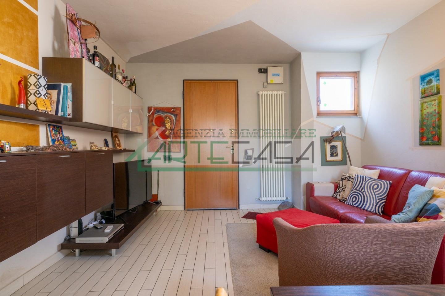 Villa Bifamiliare con terrazzo, Pisa riglione oratoio