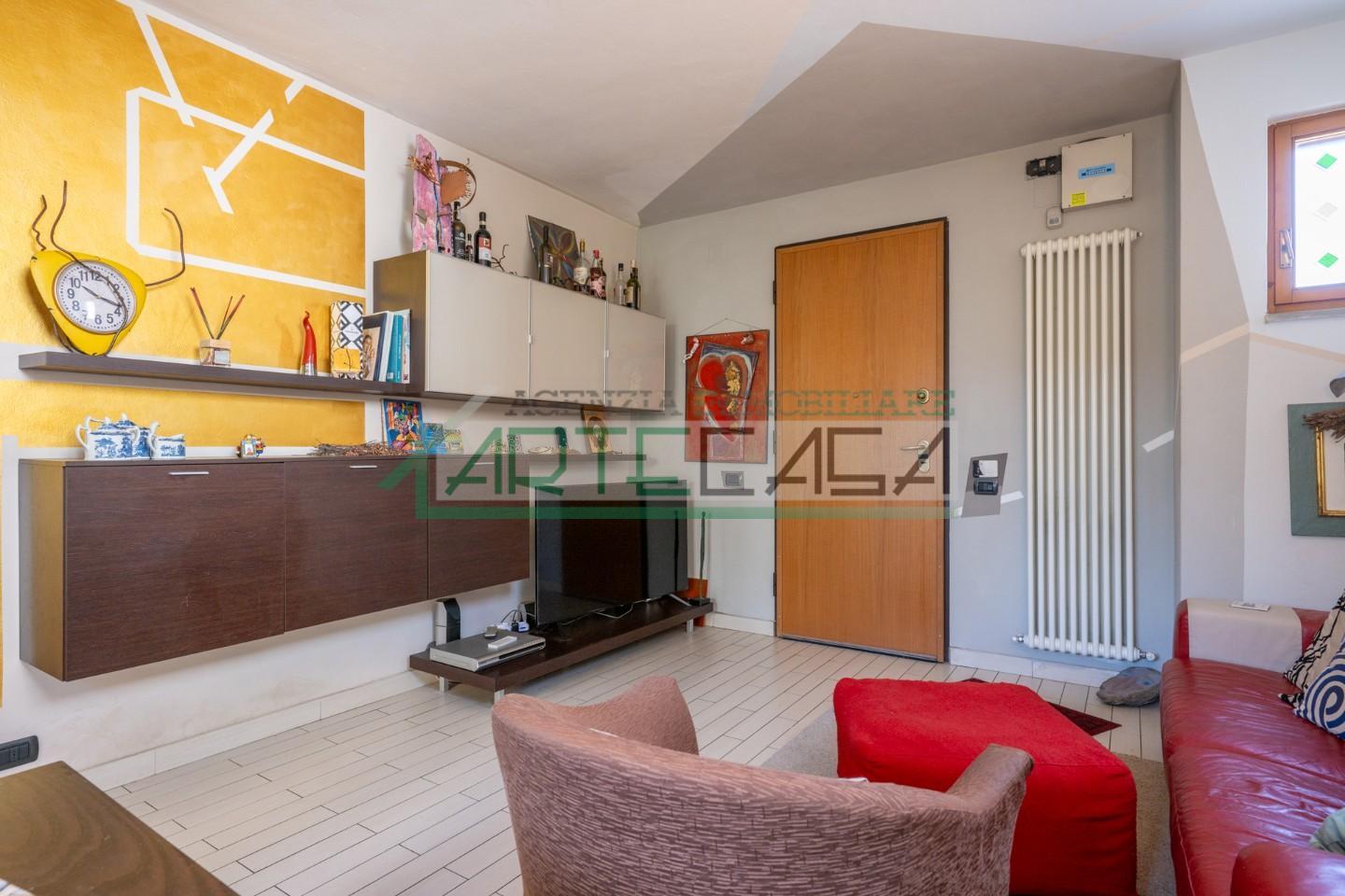 Villa Bifamiliare con terrazzo, Pisa riglione oratoio