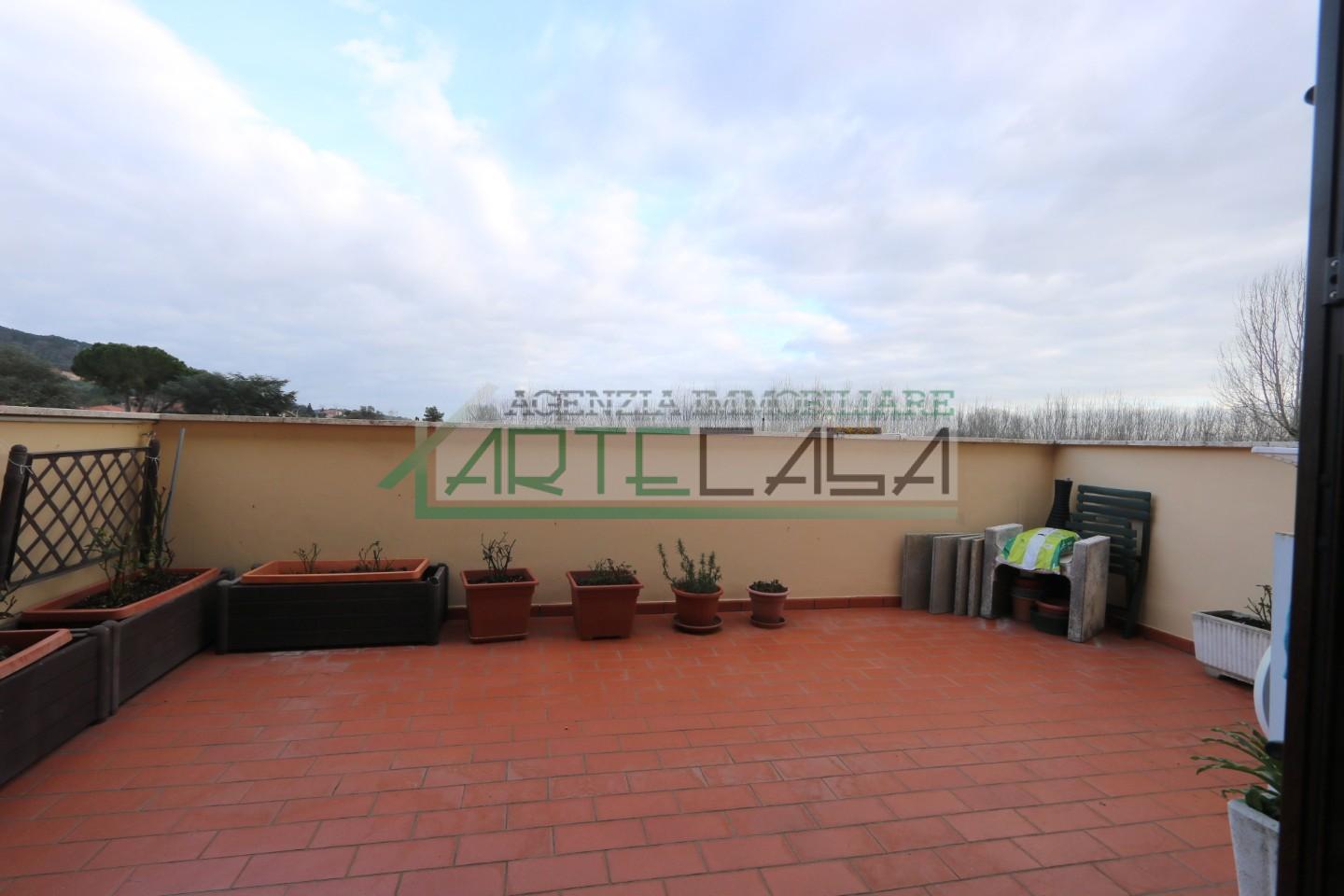 Bilocale con terrazzo, Vicopisano lugnano