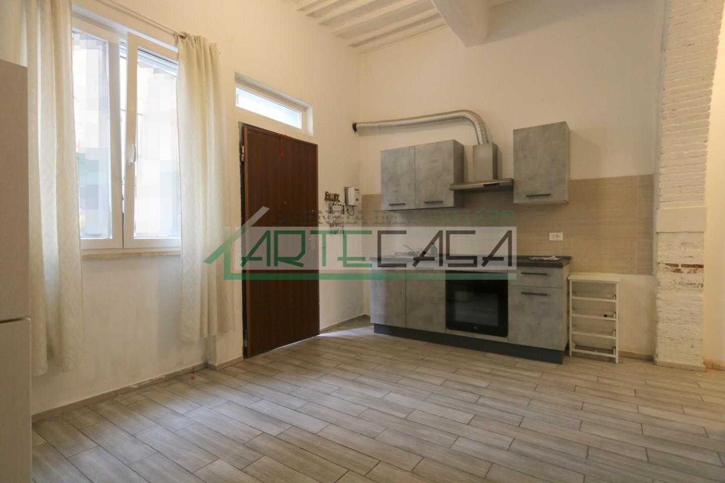 Trilocale ristrutturato a Cascina